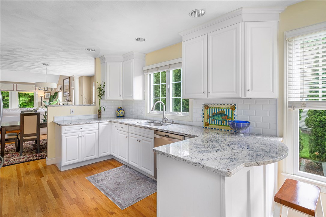 78 Channel View, Unit 3 Warwick, RI 02889 - Photo 19 of 47