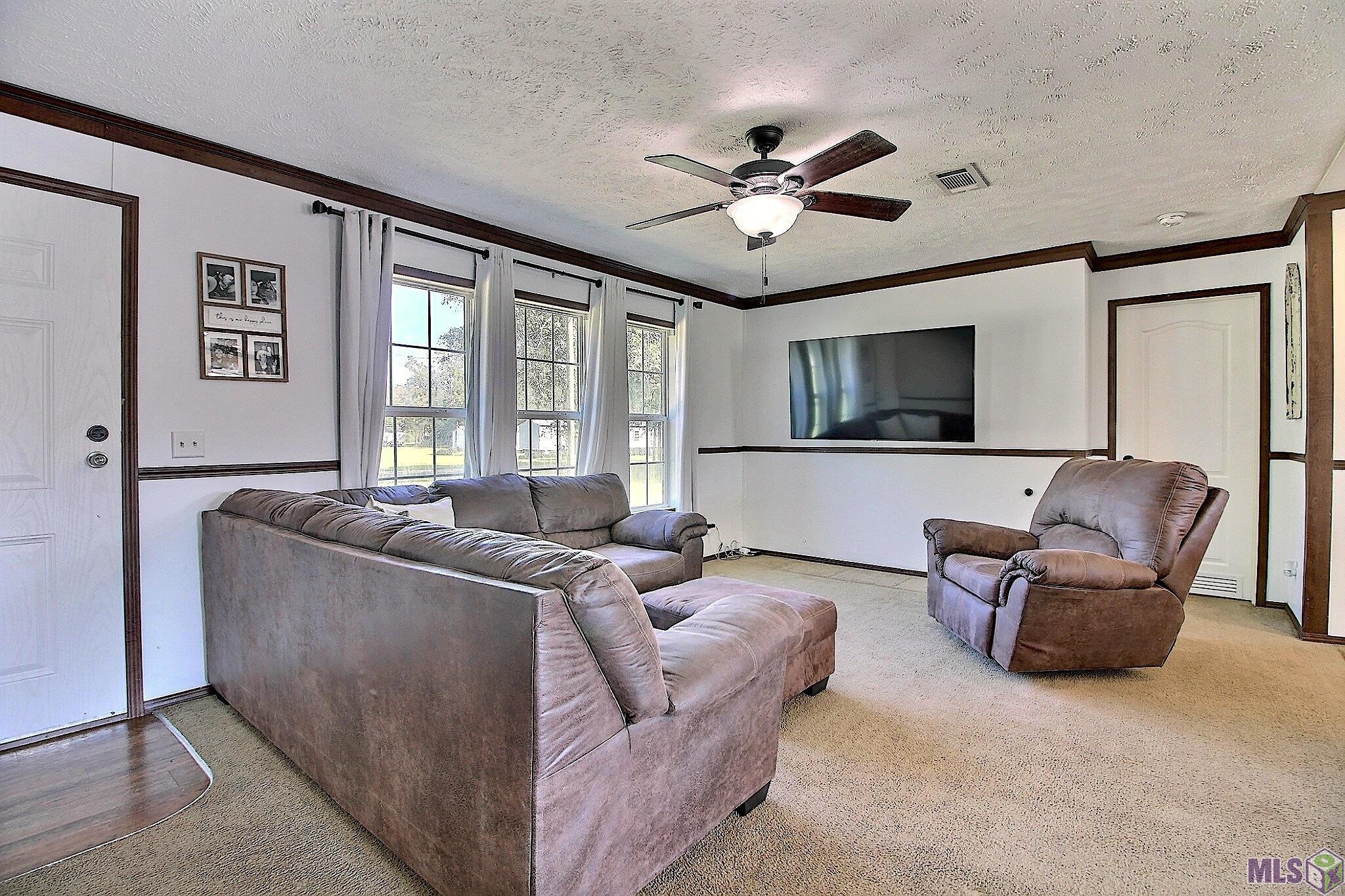 19430 Avants Road Maurepas, LA 70449 - Photo 3 of 30