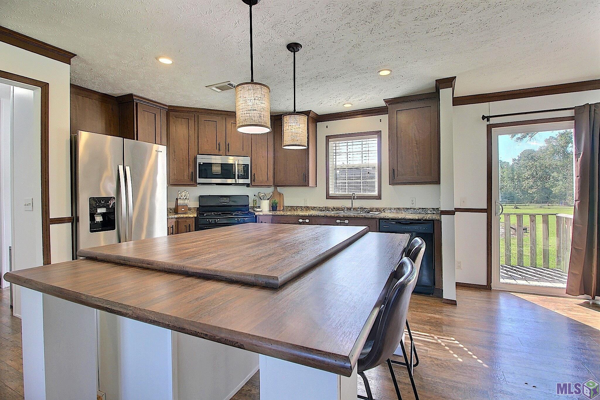 19430 Avants Road Maurepas, LA 70449 - Photo 5 of 30