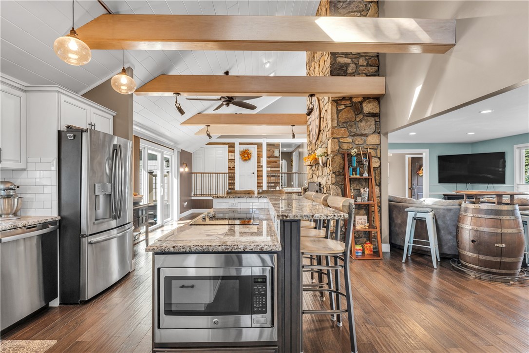 12 Pickering Drive Westerly, RI 02891 - Photo 15 of 47