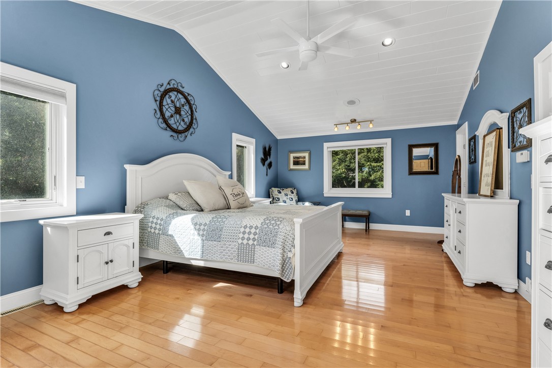 12 Pickering Drive Westerly, RI 02891 - Photo 23 of 47