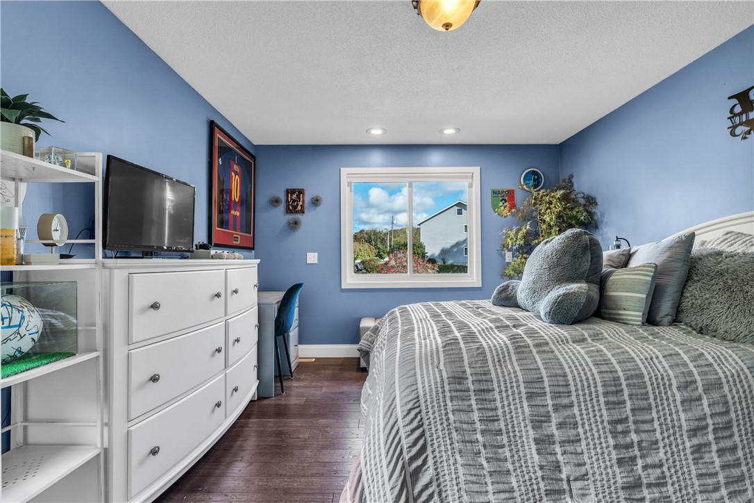 12 Pickering Drive Westerly, RI 02891 - Photo 32 of 47