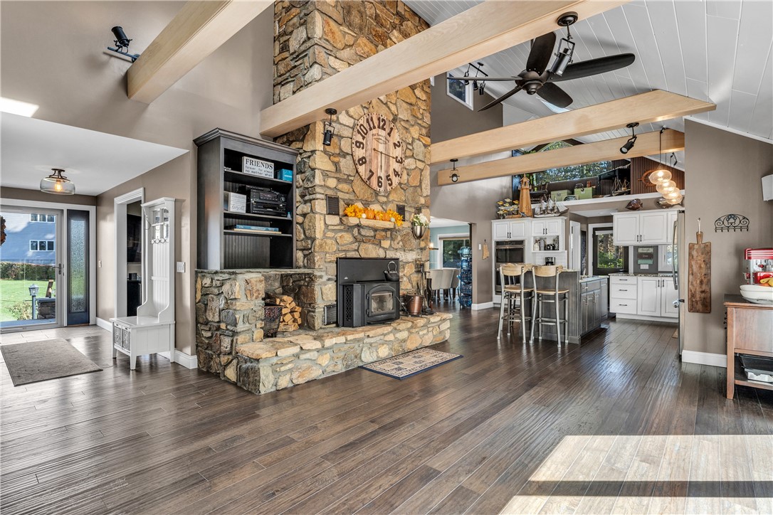 12 Pickering Drive Westerly, RI 02891 - Photo 10 of 47