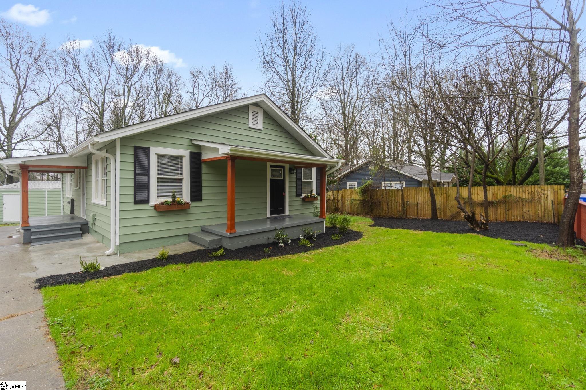 6 Hall Road Greenville, SC 29609 - Photo 1 of 25 Gallery Image 1