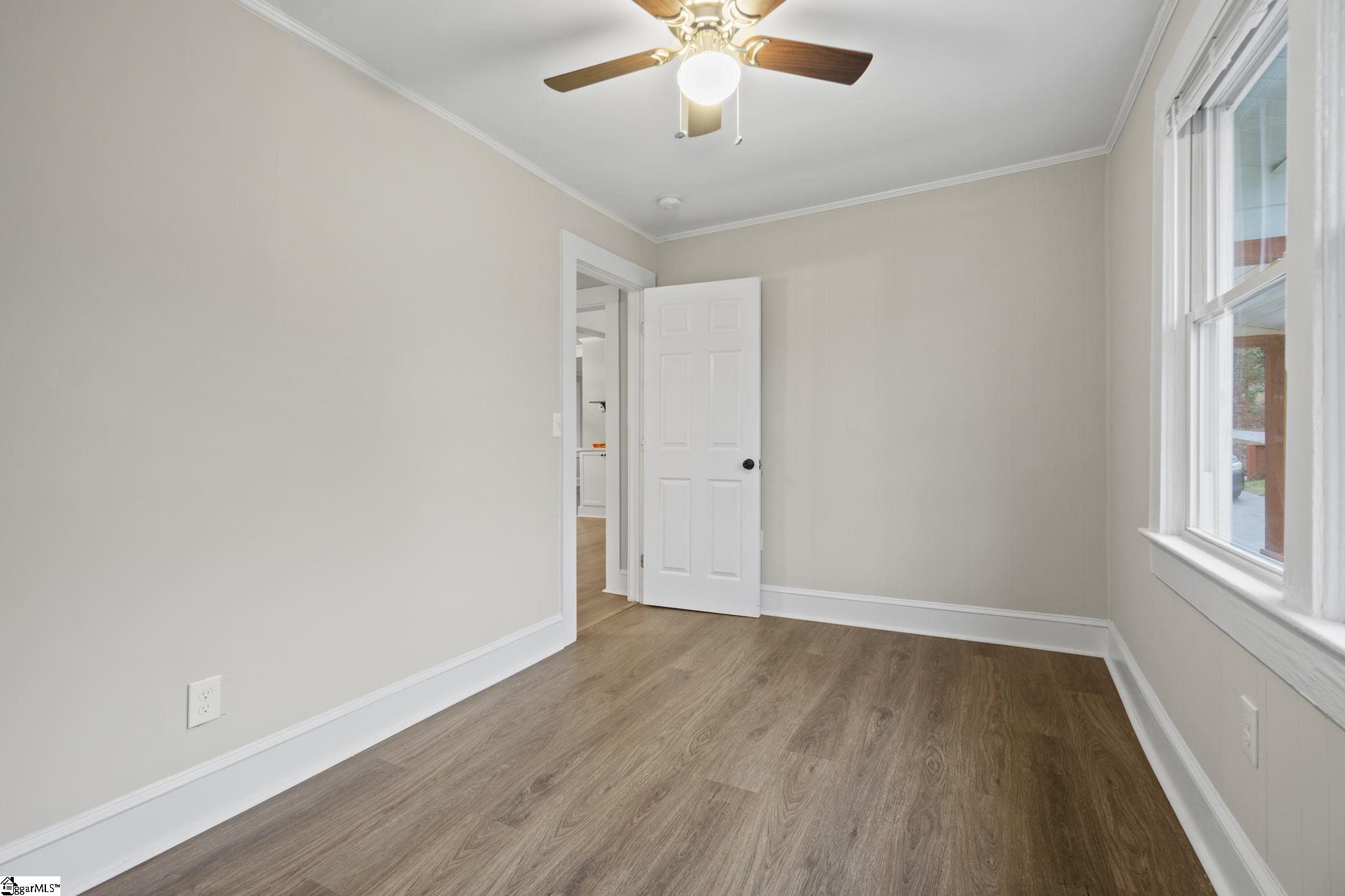 6 Hall Road Greenville, SC 29609 - Photo 16 of 25 Gallery Image 16