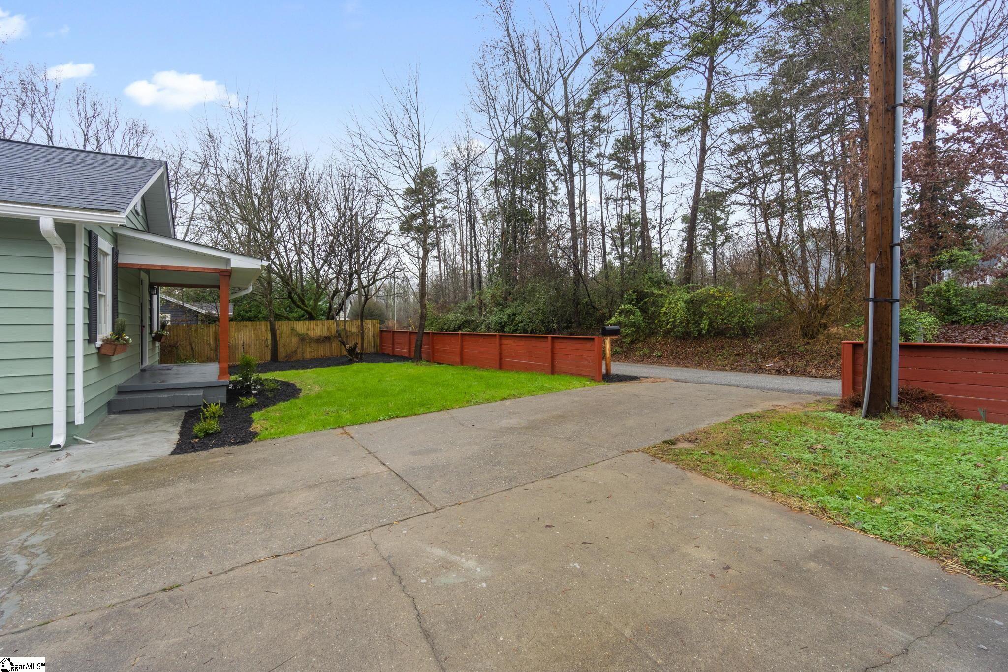 6 Hall Road Greenville, SC 29609 - Photo 25 of 25 Gallery Image 25