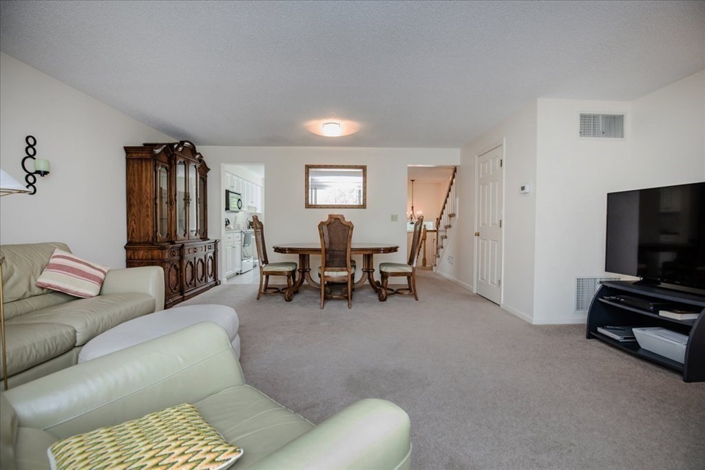 107 Abington Road, Unit 107 Danvers, MA 01923 - Photo 11 of 38 Gallery Image 11