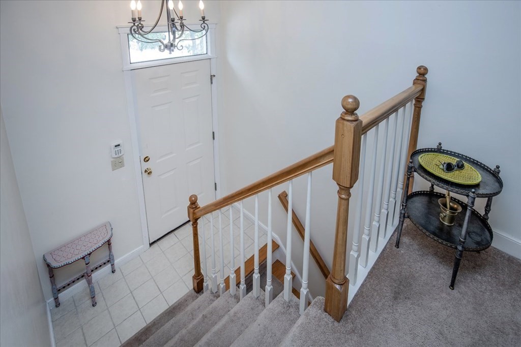 107 Abington Road, Unit 107 Danvers, MA 01923 - Photo 4 of 38 Gallery Image 4
