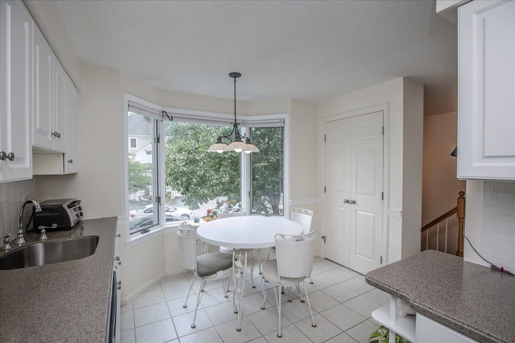 107 Abington Road, Unit 107 Danvers, MA 01923 - Photo 5 of 38 Gallery Image 5