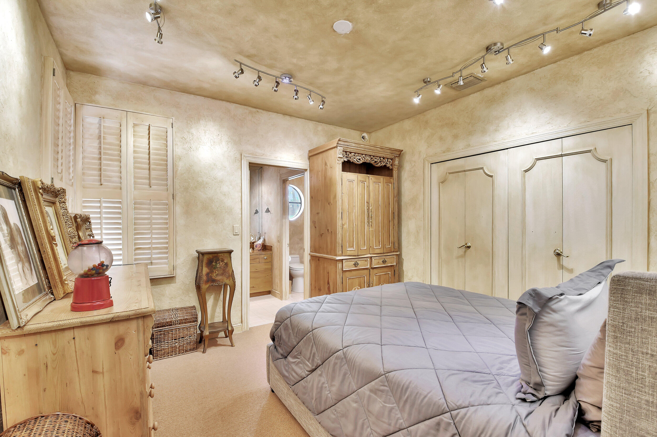 2215 Northwest 58th Street Boca Raton, FL 33496 - Photo 30 of 54 DSC_5961