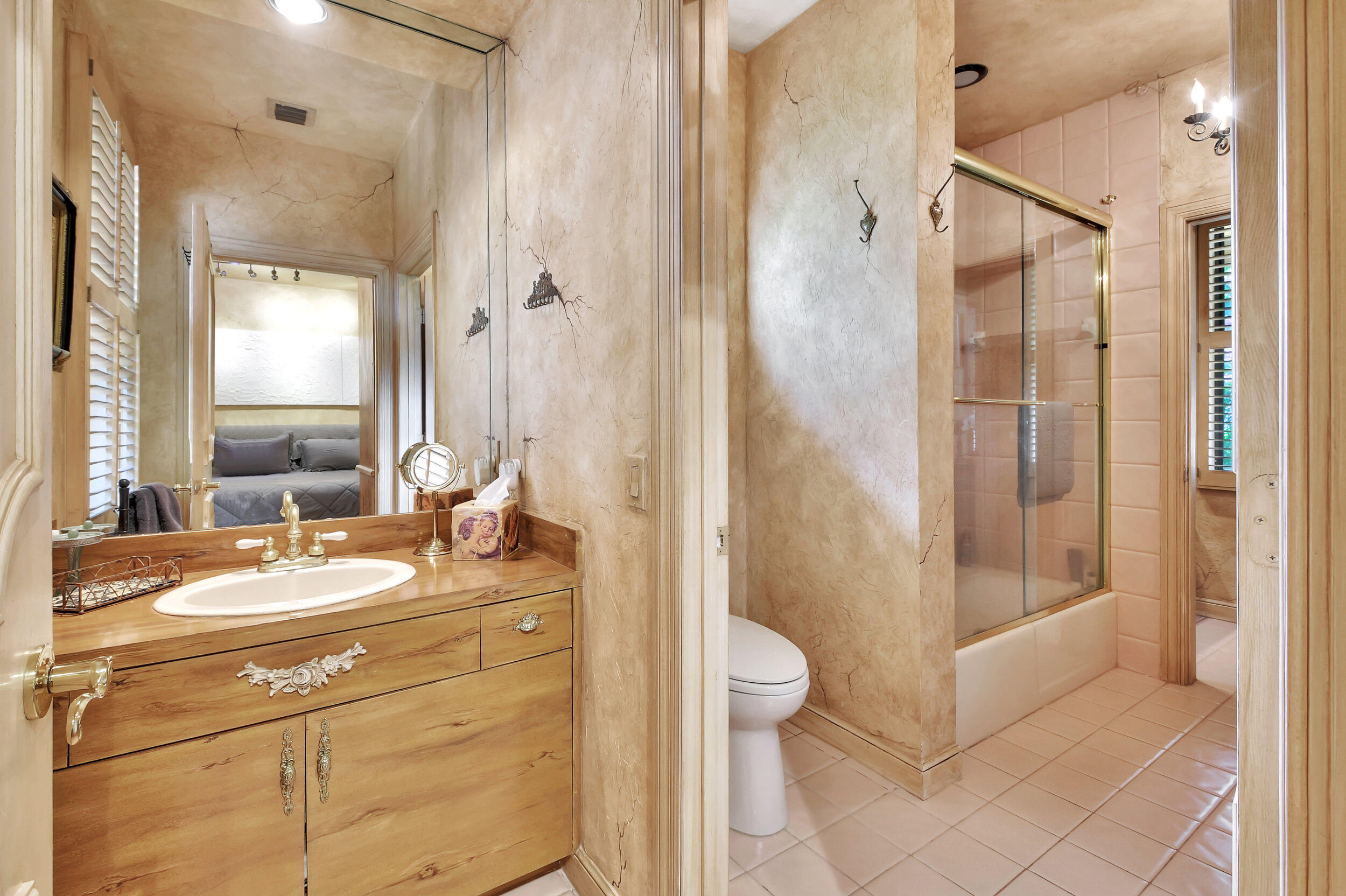 2215 Northwest 58th Street Boca Raton, FL 33496 - Photo 32 of 54 DSC_5971