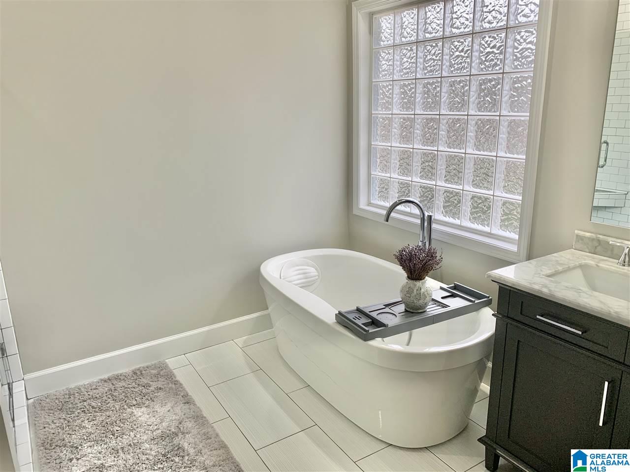 246 Weatherly Club Drive Alabaster, AL 35007 - Photo 27 of 48