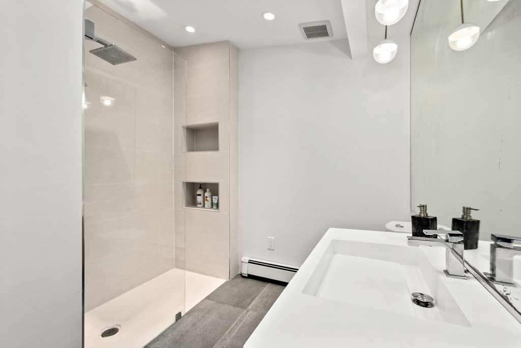 132 Woodridge Road Wayland, MA 01778 - Photo 35 of 42