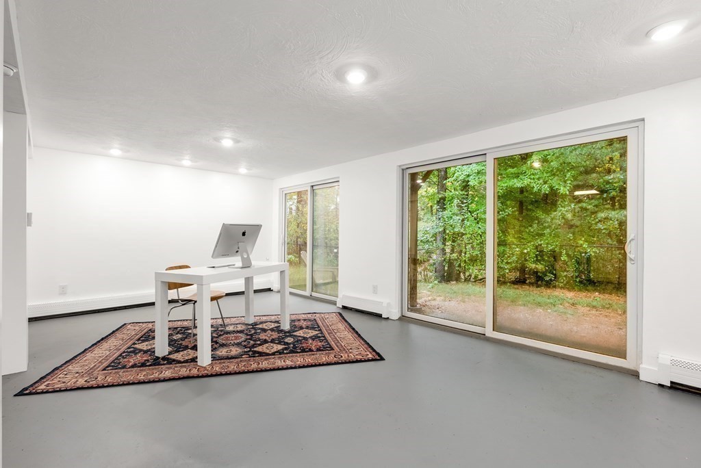 132 Woodridge Road Wayland, MA 01778 - Photo 37 of 42