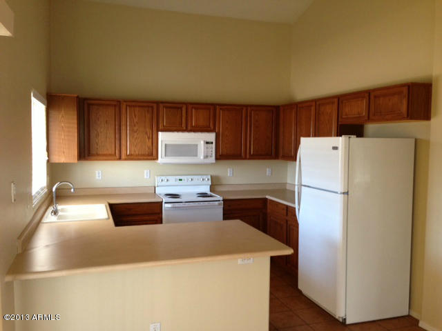 5209 West Pecan Road Laveen, AZ 85339 - Photo 5 of 18 Kitchen