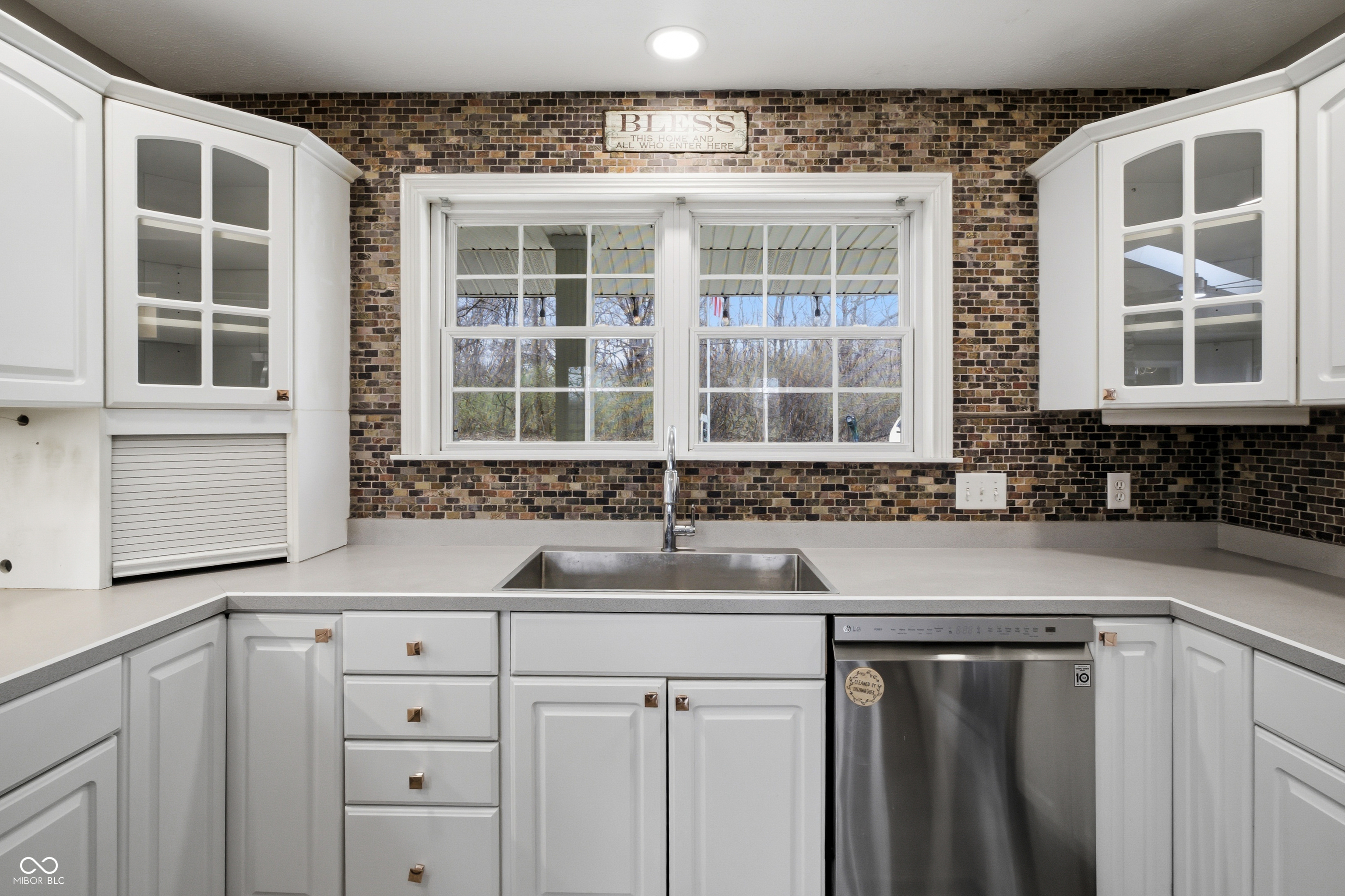 4565 West Carr Hill Road Columbus, IN 47201 - Photo 17 of 55 Gallery Image 17