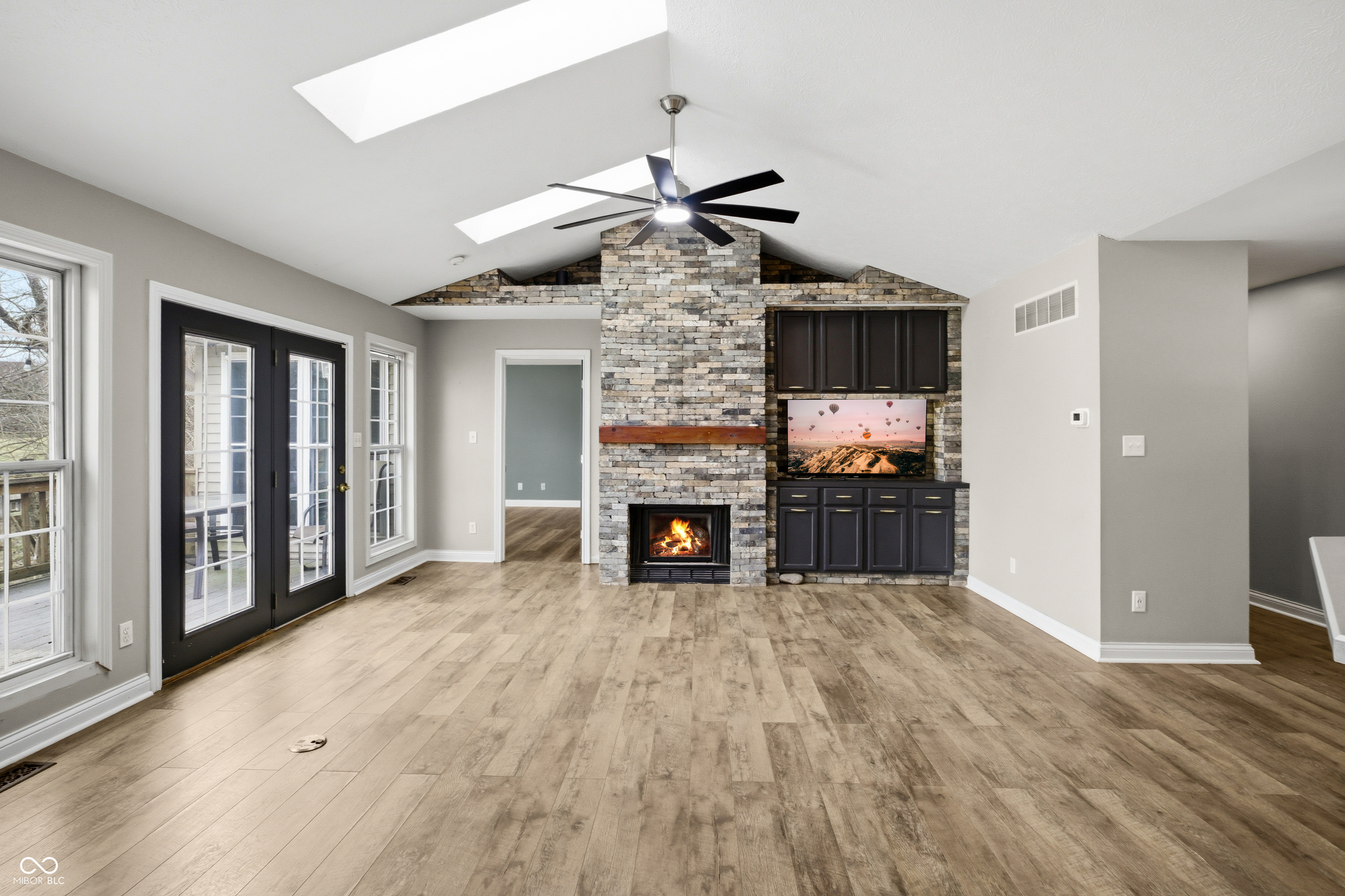 4565 West Carr Hill Road Columbus, IN 47201 - Photo 7 of 55 Gallery Image 7