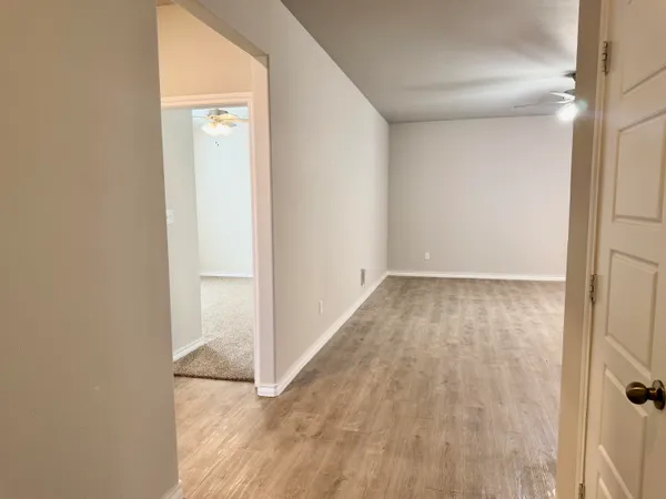 $1,800 | 723 East 17th Street, Wolfforth, TX 79382