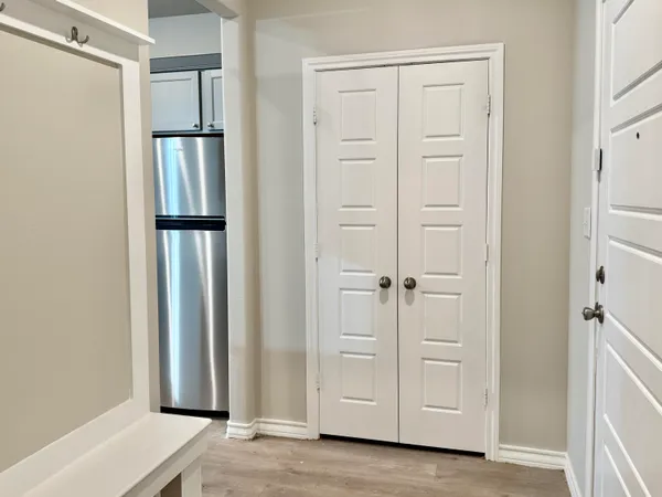 $1,800 | 723 East 17th Street, Wolfforth, TX 79382