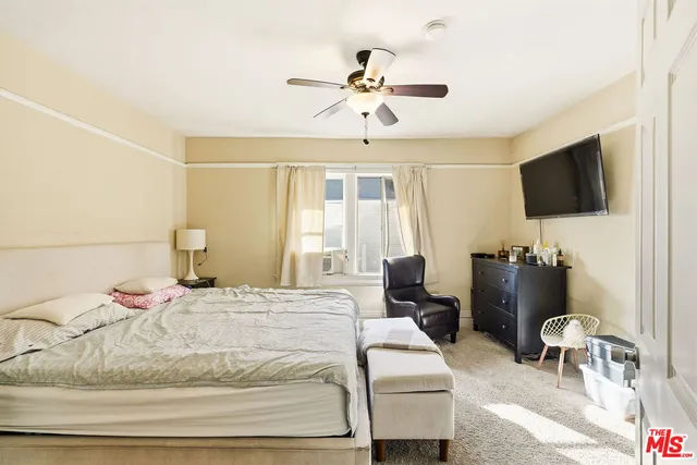 $1,168,800 | 2712 Kenwood Avenue, Los Angeles, CA 90007