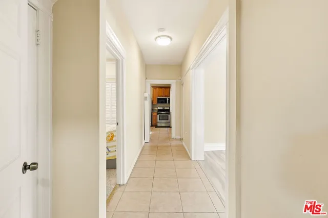 $1,168,800 | 2712 Kenwood Avenue, Los Angeles, CA 90007