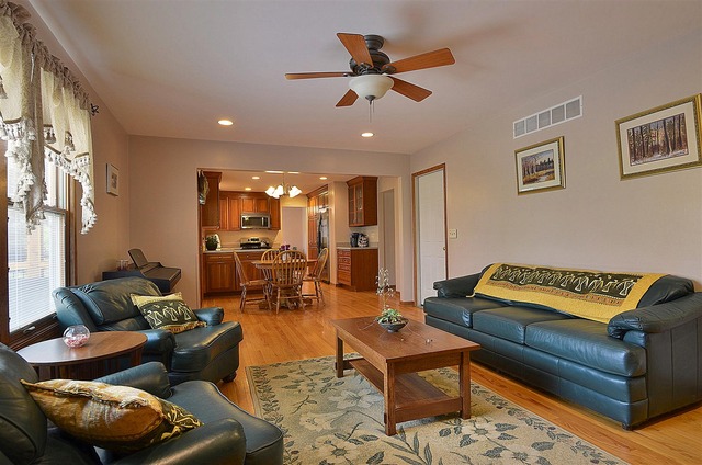 1616 South Tyler Road St. Charles, IL 60174 - Photo 9 of 25 a living room with furniture and wooden floor