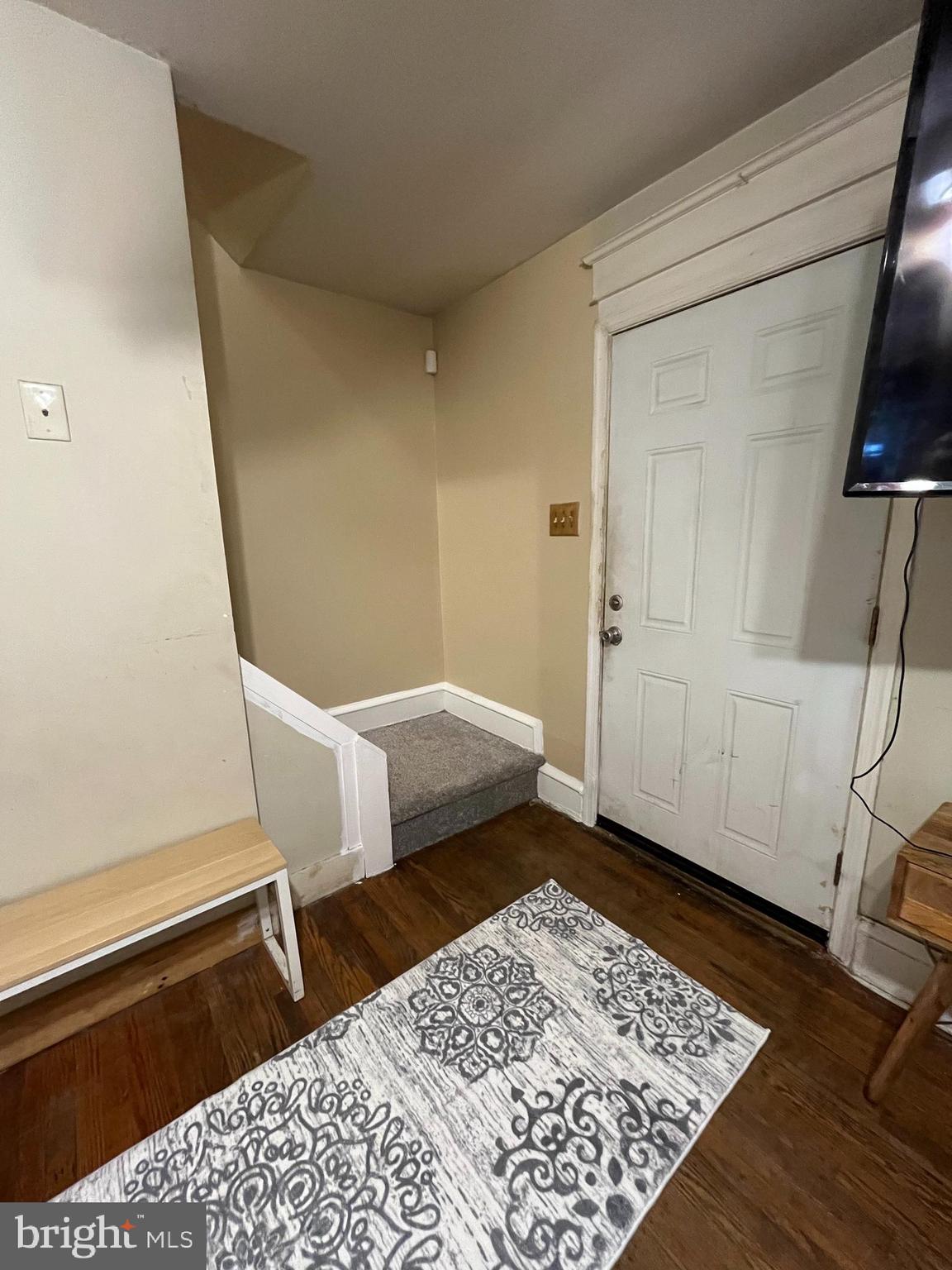 7024 Clinton Road Upper Darby, PA 19082 - Photo 4 of 20 Entry way off of enclosed porch