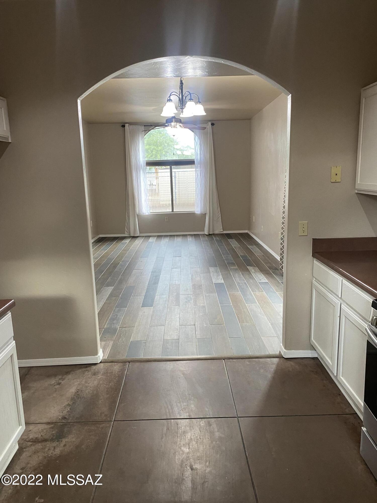 845 West Simmons Road Tucson, AZ 85705 - Photo 9 of 49