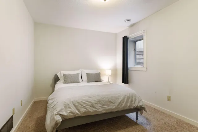 $3,750 | 2313 Cole Avenue Southeast, Minneapolis, MN 55414