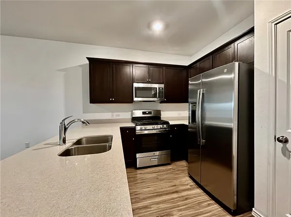 $2,000 | 14217 Lyndora Lane, Manor, TX 78653