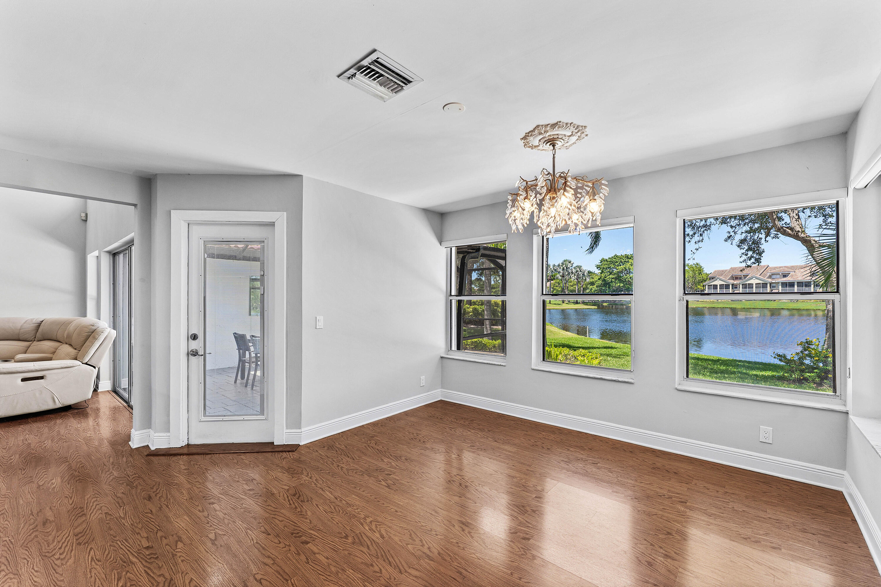 2011 Northwest 53rd Street Boca Raton, FL 33496 - Photo 10 of 48 011-2011Northwest52ndStreet-BocaRaton-FL