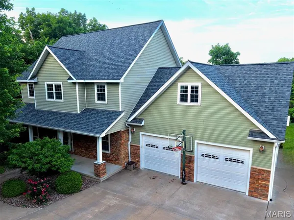 $438,500 | 88 Heritage Road, Hannibal, MO 63401