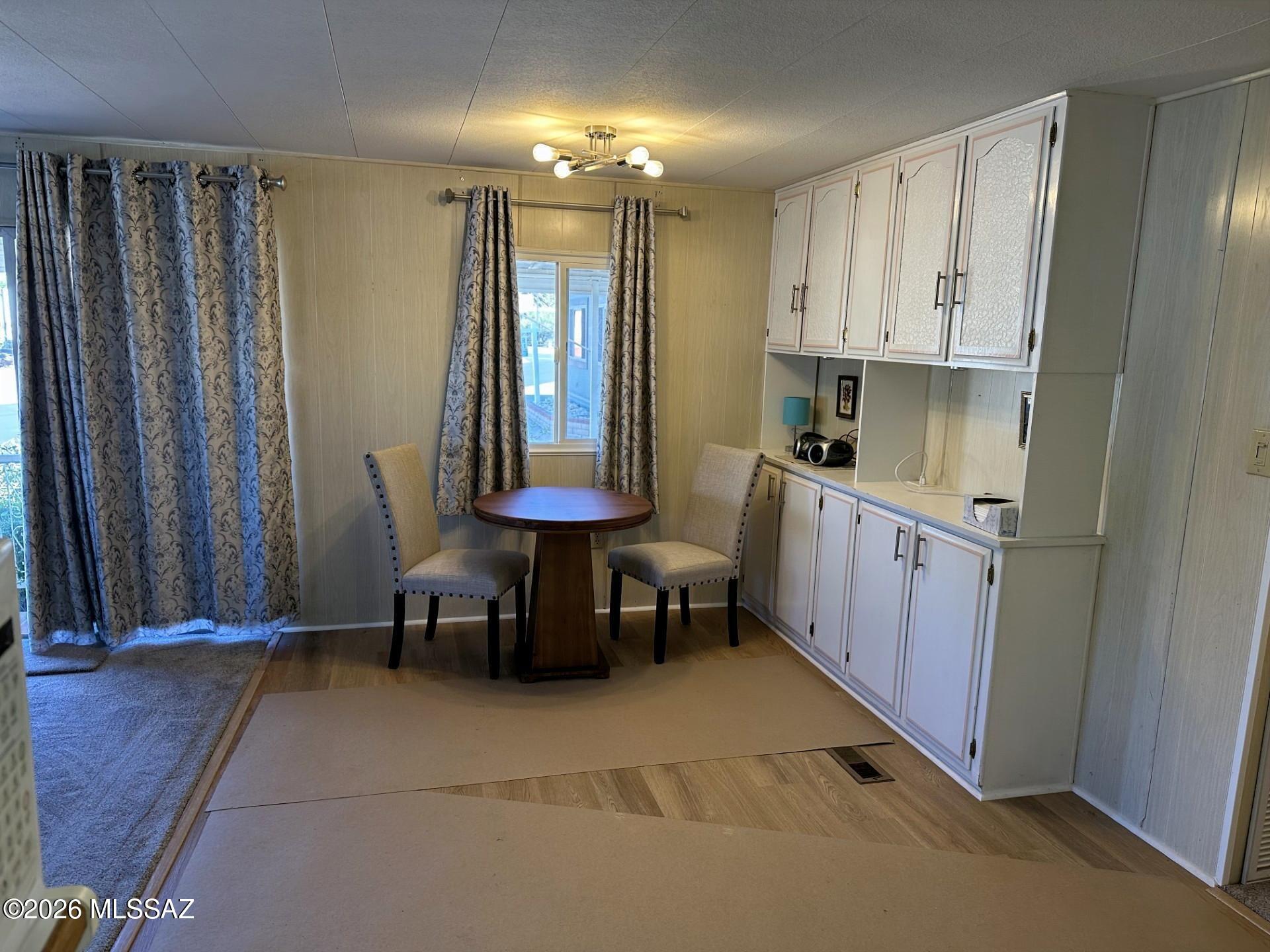 5651 West Box R Street Tucson, AZ 85713 - Photo 5 of 14 Gallery Image 5