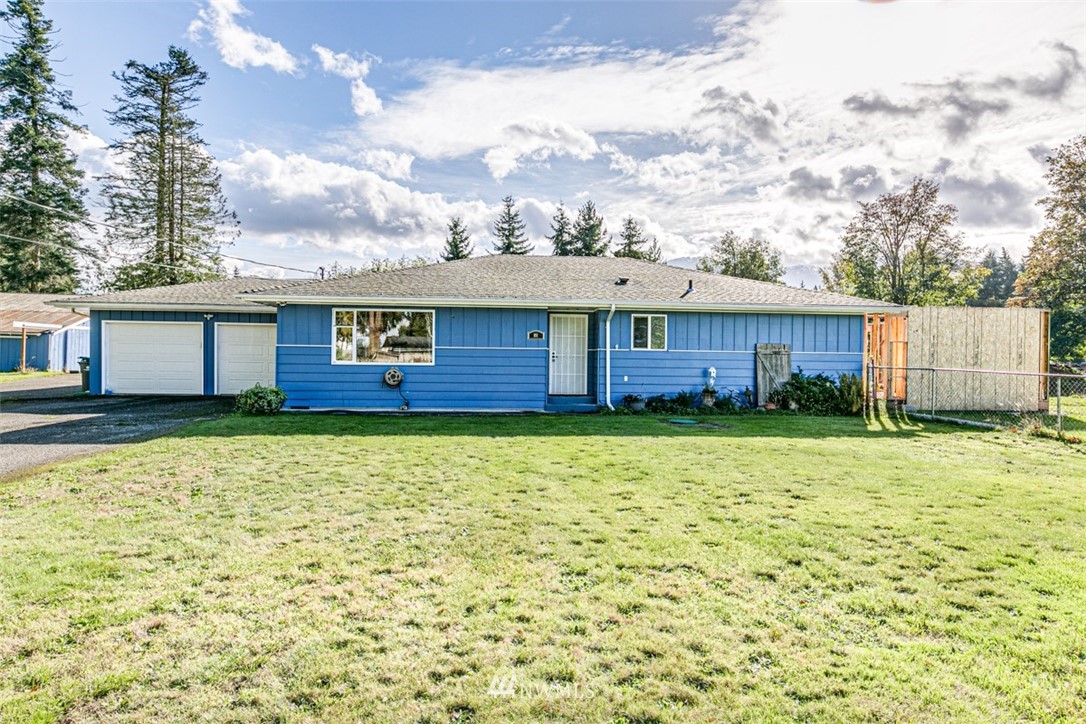 51 Pearce Road Port Angeles, WA 98362 - Photo 2 of 40 Gallery Image 2