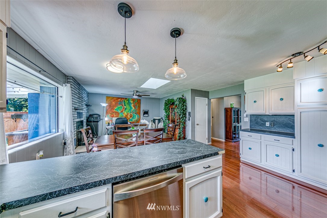 51 Pearce Road Port Angeles, WA 98362 - Photo 14 of 40 Gallery Image 14