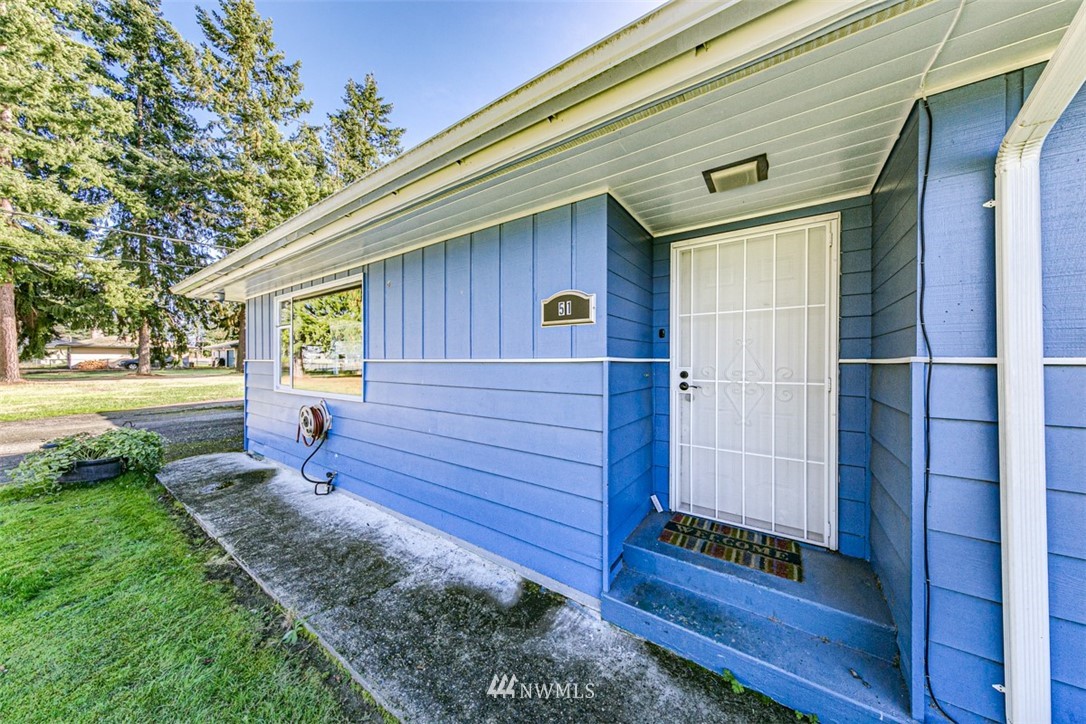 51 Pearce Road Port Angeles, WA 98362 - Photo 3 of 40 Gallery Image 3