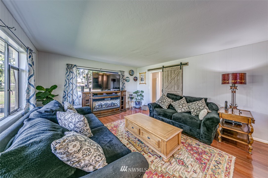 51 Pearce Road Port Angeles, WA 98362 - Photo 6 of 40 Gallery Image 6