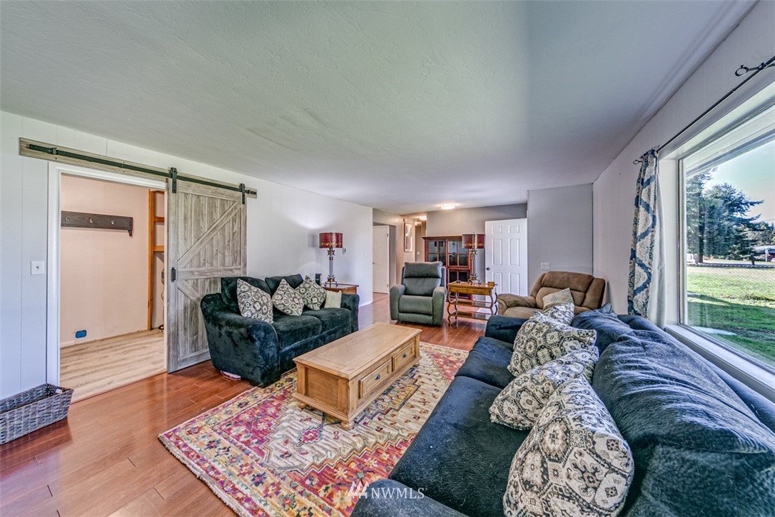 51 Pearce Road Port Angeles, WA 98362 - Photo 7 of 40 Gallery Image 7