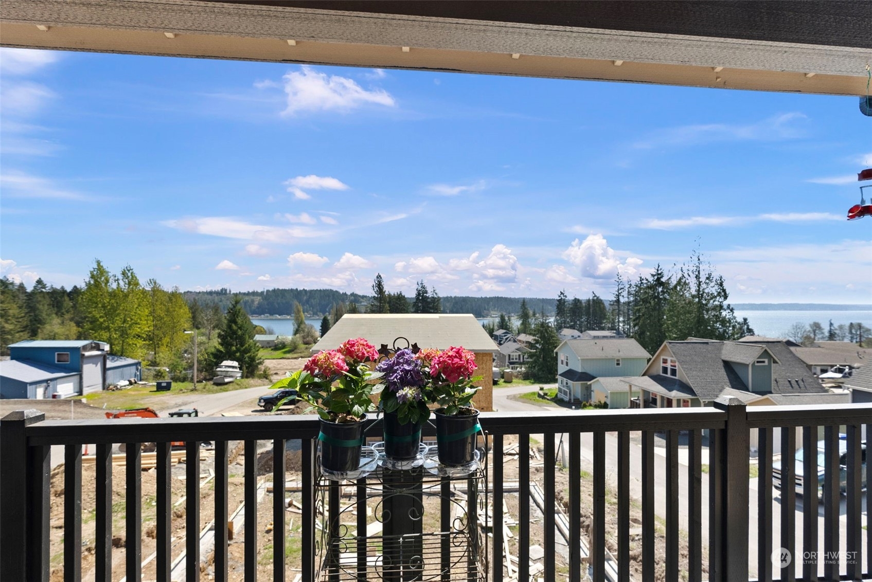 13 East Sellegren Road Allyn, WA 98524 - Photo 8 of 28 Gallery Image 8
