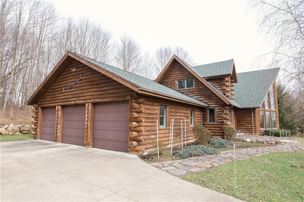841 East Lake Road Transfer, PA 16154 - Photo 2 of 25 Gallery Image 2