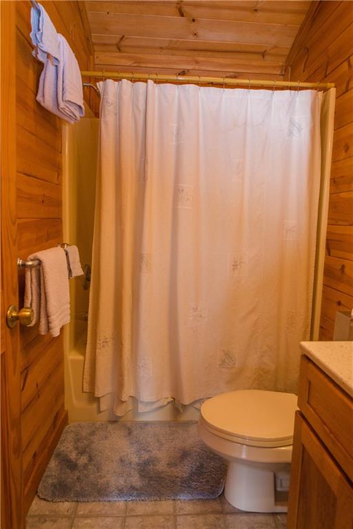 841 East Lake Road Transfer, PA 16154 - Photo 14 of 25 Gallery Image 14