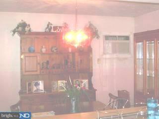 27 Grapevine Road Levittown, PA 19057 - Photo 3 of 6