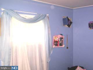 27 Grapevine Road Levittown, PA 19057 - Photo 6 of 6