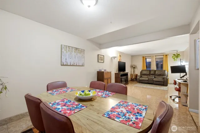 $380,000 | 5008 Polo Lane, Pasco, WA 99301