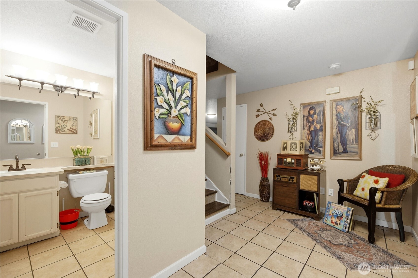 5008 Polo Lane Pasco, WA 99301 - Photo 8 of 26 a view of a room with workspace and a window