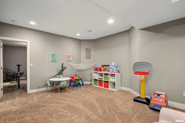 $570,000 | 346 Shaggybark Trail, Morton, IL 61550