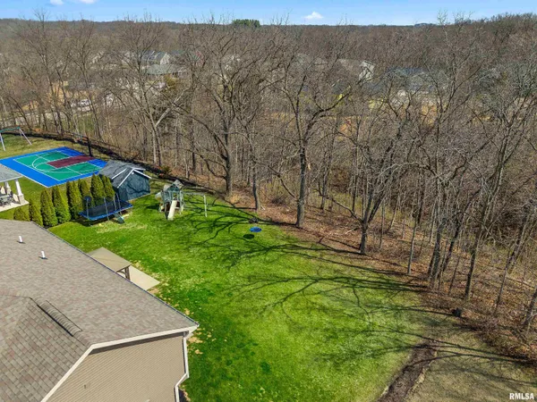 $570,000 | 346 Shaggybark Trail, Morton, IL 61550