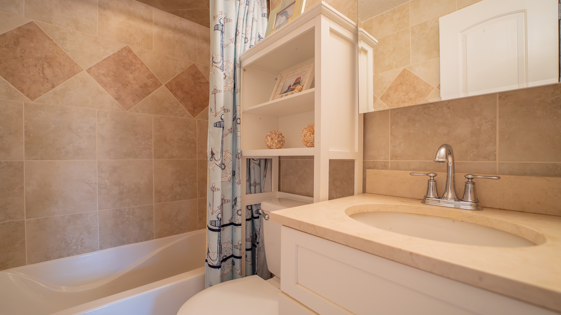 2611 2560 River Road Kankakee, IL 60901 - Photo 38 of 53 a bathroom with a sink a toilet and a bathtub