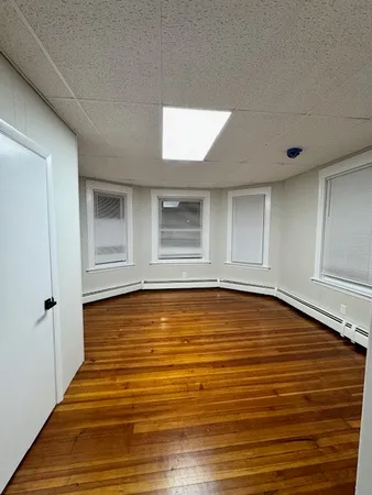 $1,600 | 438 Pawtucket Avenue, Unit 2, Pawtucket, RI 02860