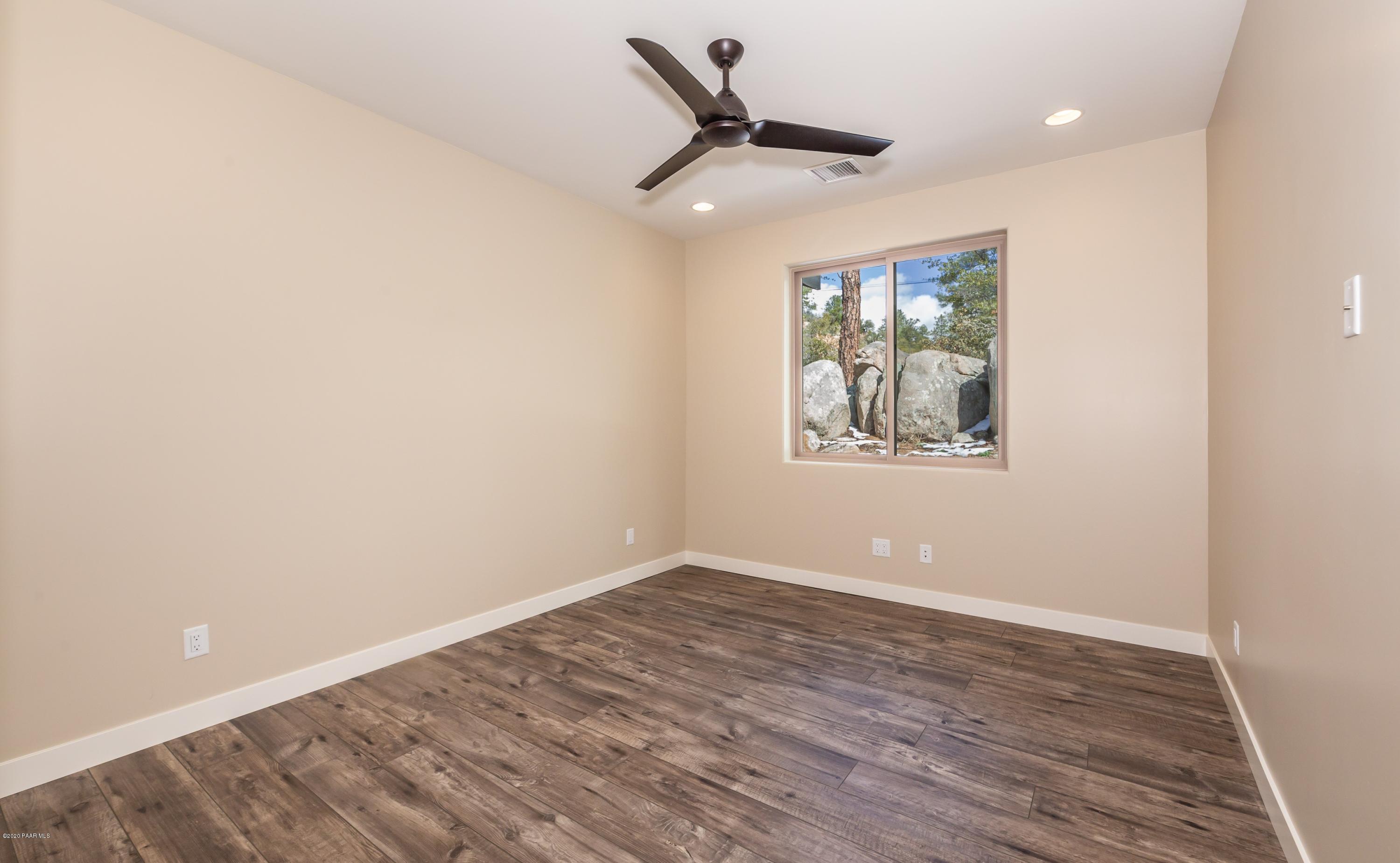 957 Norris Road Prescott, AZ 86305 - Photo 20 of 28 Bedroom 3 / Office